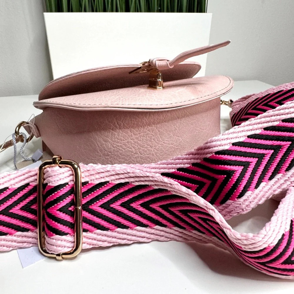 Fashion crossbody pink NWT - Picture 8 of 8